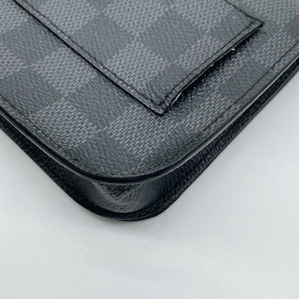 LouisVuitton DamierGraphite Santur Pochette Waist bag or Sling Bag - Picture 11 of 17
